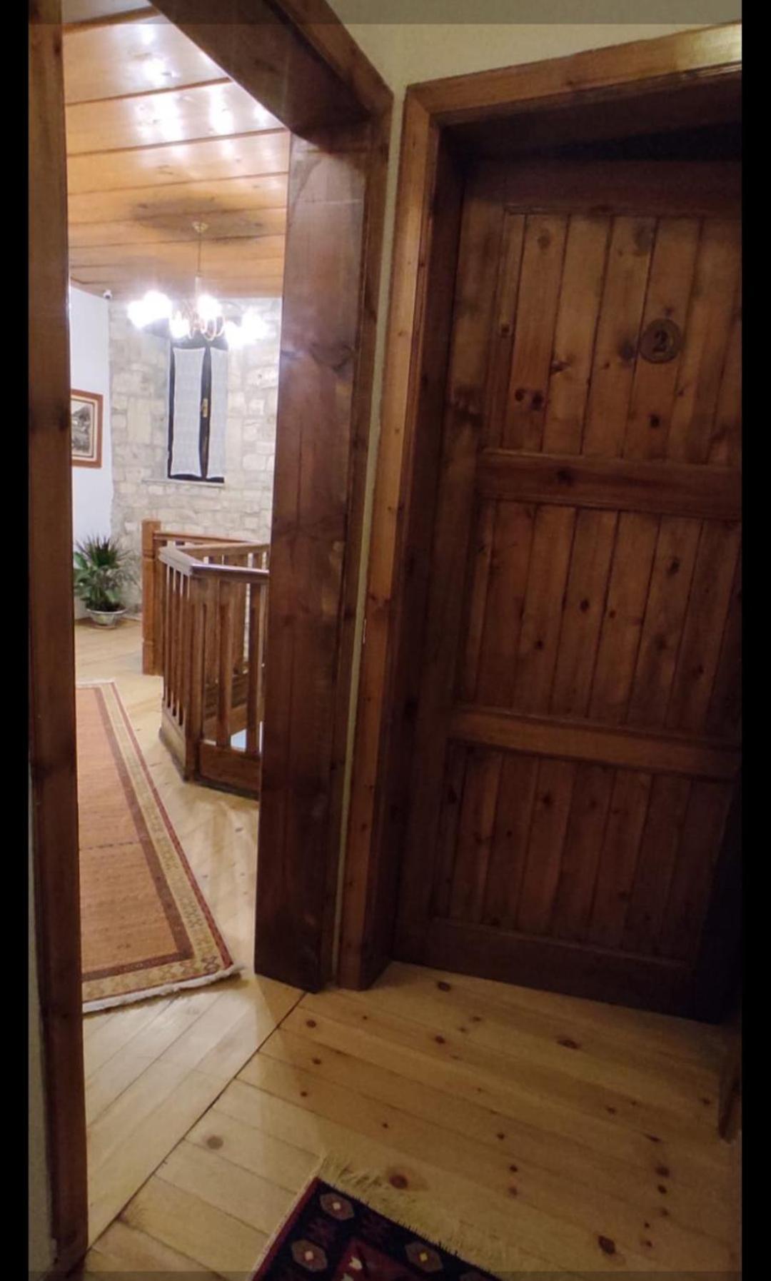 Guest House J.Prifti Berat Esterno foto